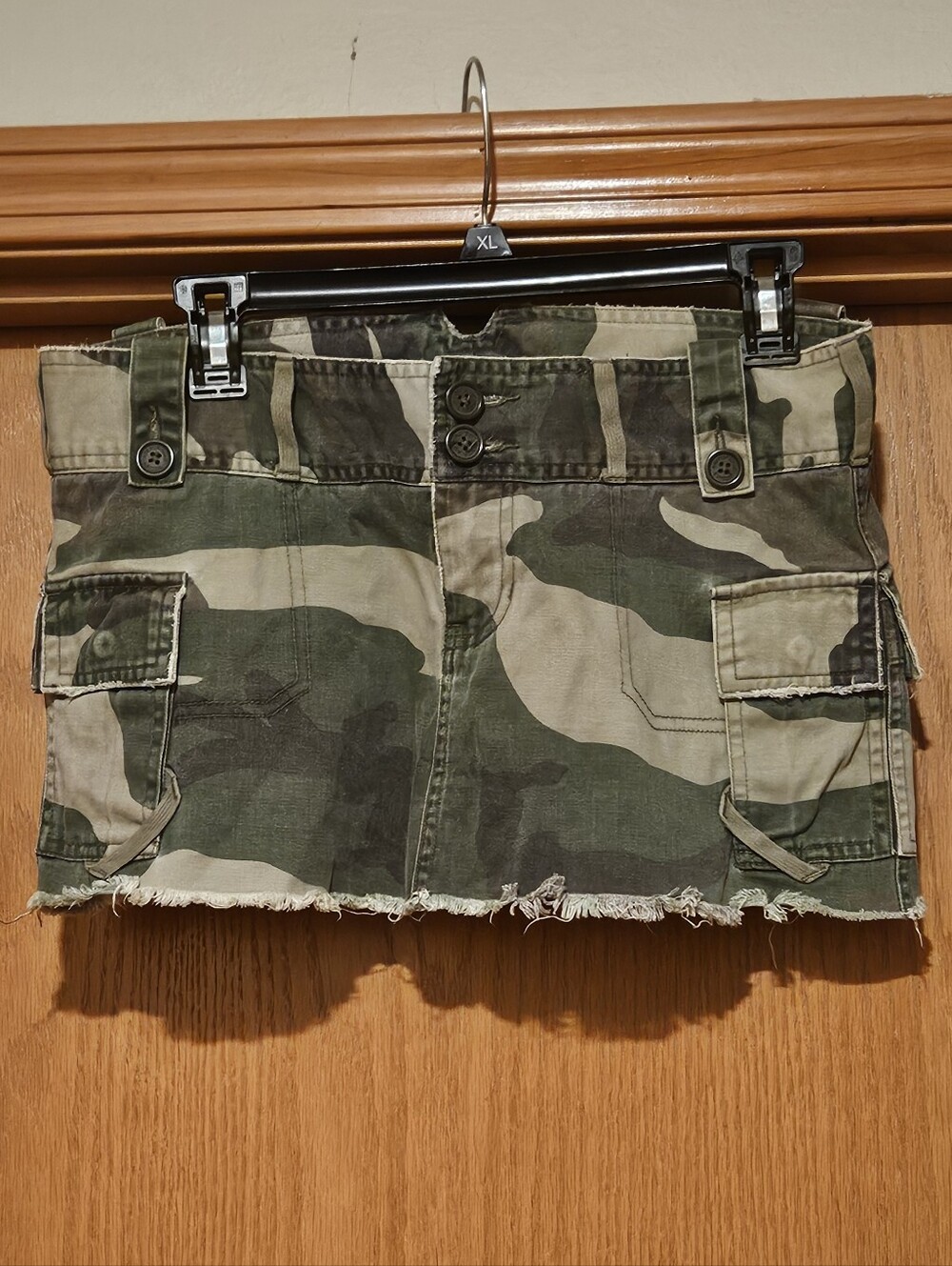 Vintage Y2K Abercrombie and Fitch Camo Cargo Mini Skirt - Green Camouflage